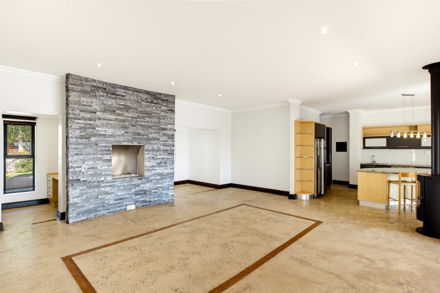4 Bedroom Property for Sale in Croydon Vineyard Estate Western Cape